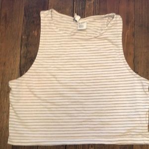 Small pin strip half top